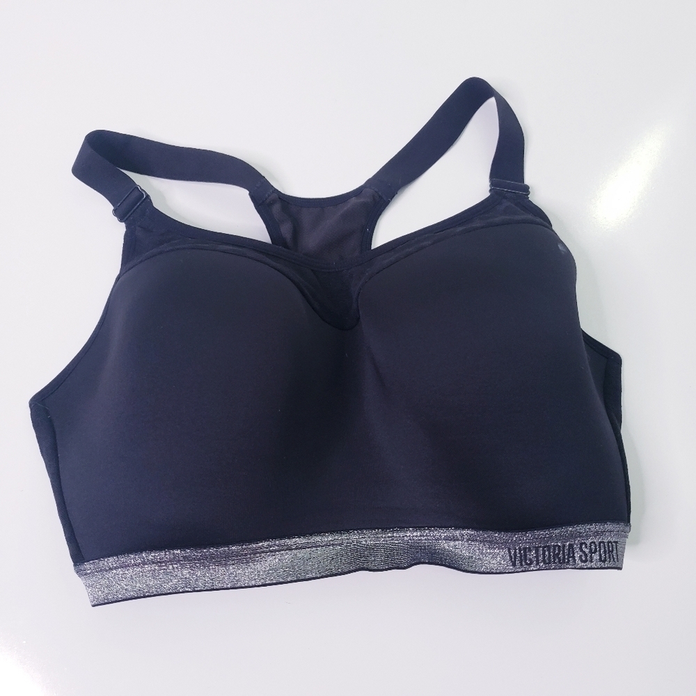 Victoria's Secret Incredible Lightweight Max Racerback Sports Bra